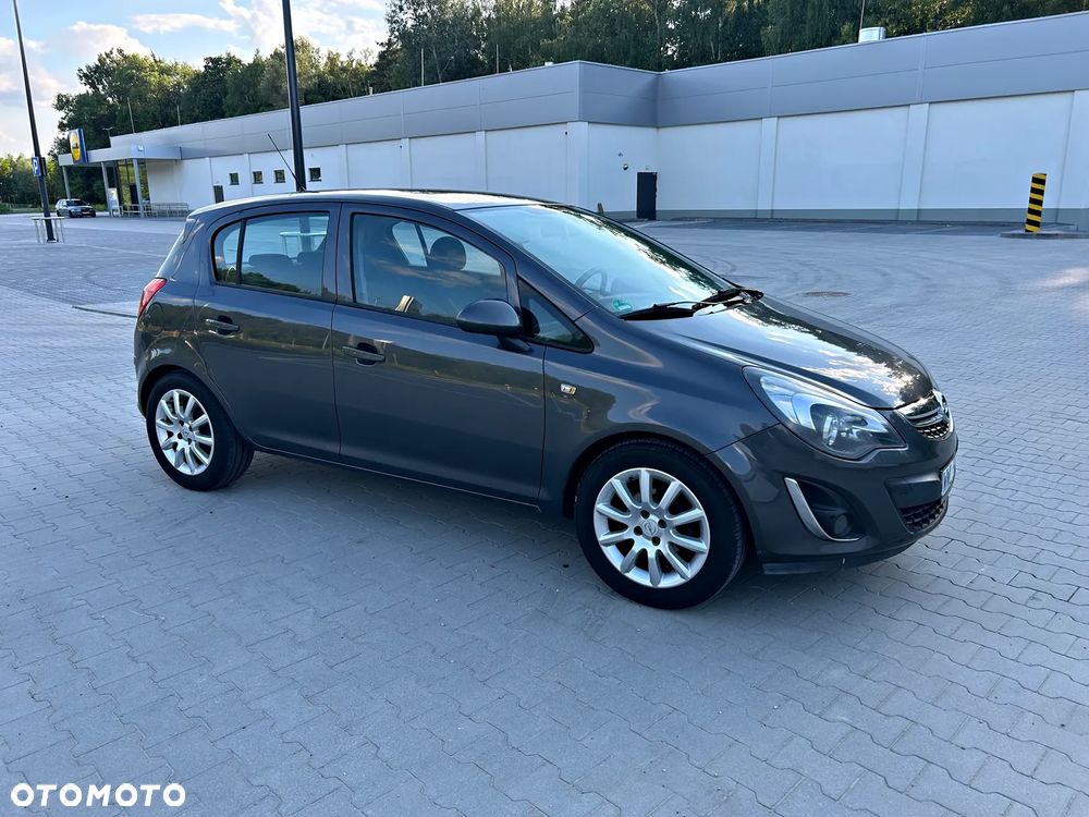 Opel Corsa 1.4 16V Graphite - 9