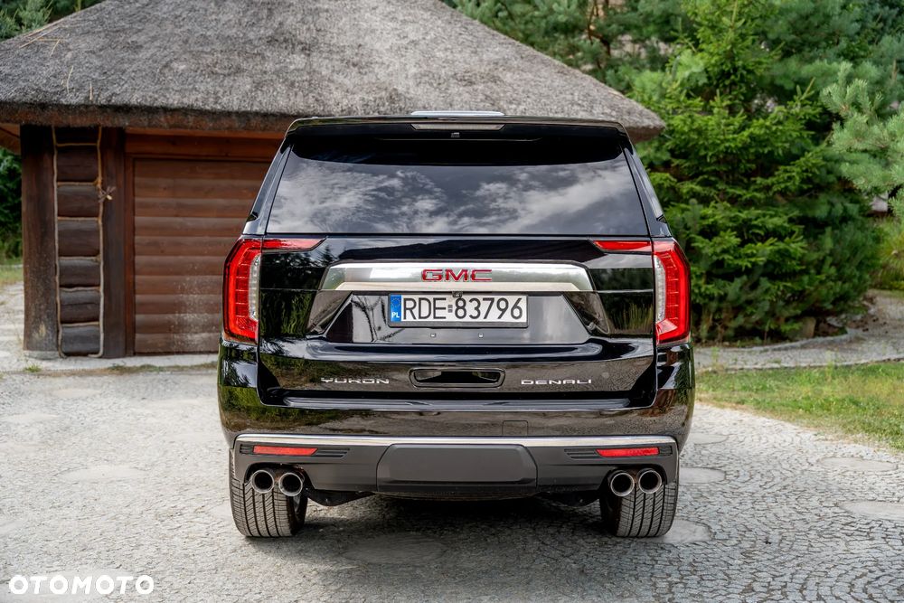 GMC Yukon - 7