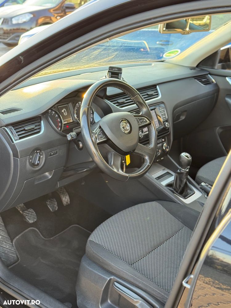 Skoda Octavia - 6