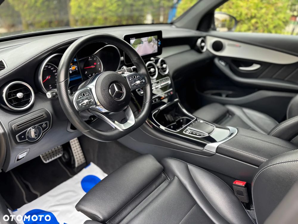 Mercedes-Benz GLC 220 d 4Matic 9G-TRONIC AMG Line - 25