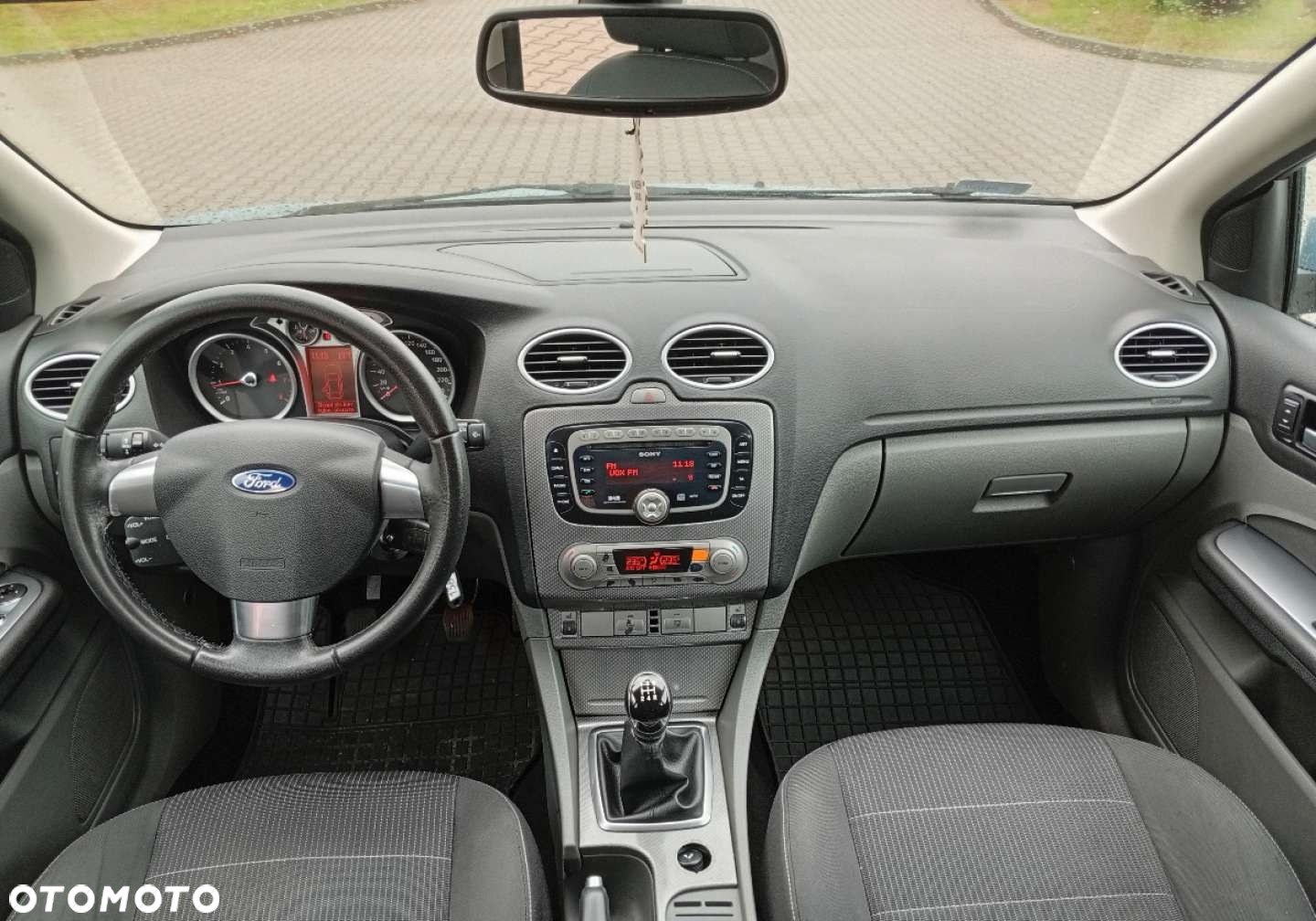 Ford Focus - 22