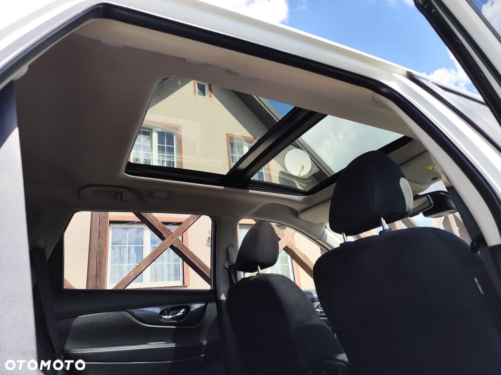 Nissan X-Trail 2.0 dCi Xtronic N-Vision - 21