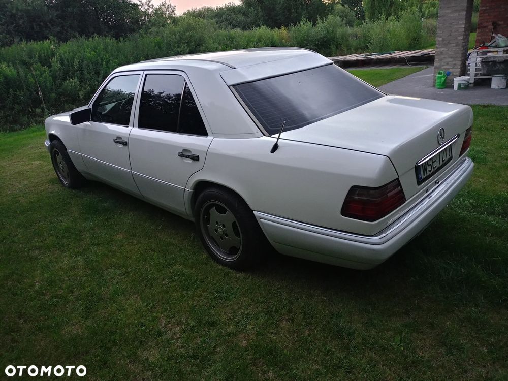 Mercedes-Benz W124 (1984-1993) - 4