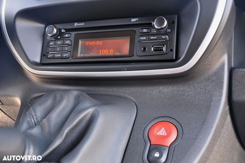 Renault Kangoo ENERGY dCi 90 FAP Start & Stop INTENS - 19