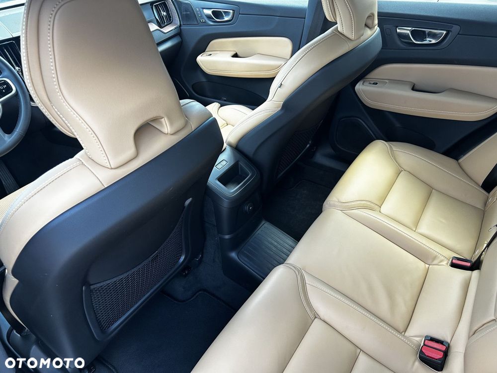 Volvo XC 60 - 13