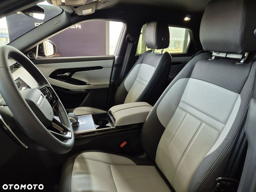 Land Rover Range Rover Evoque - 12