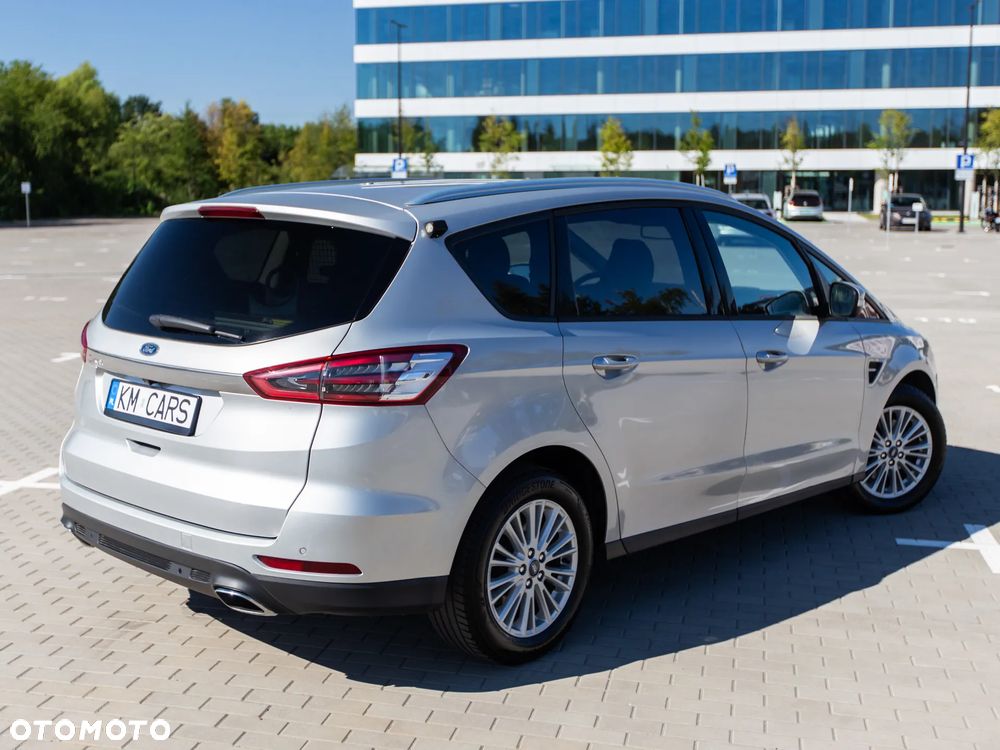 Ford S-Max - 14