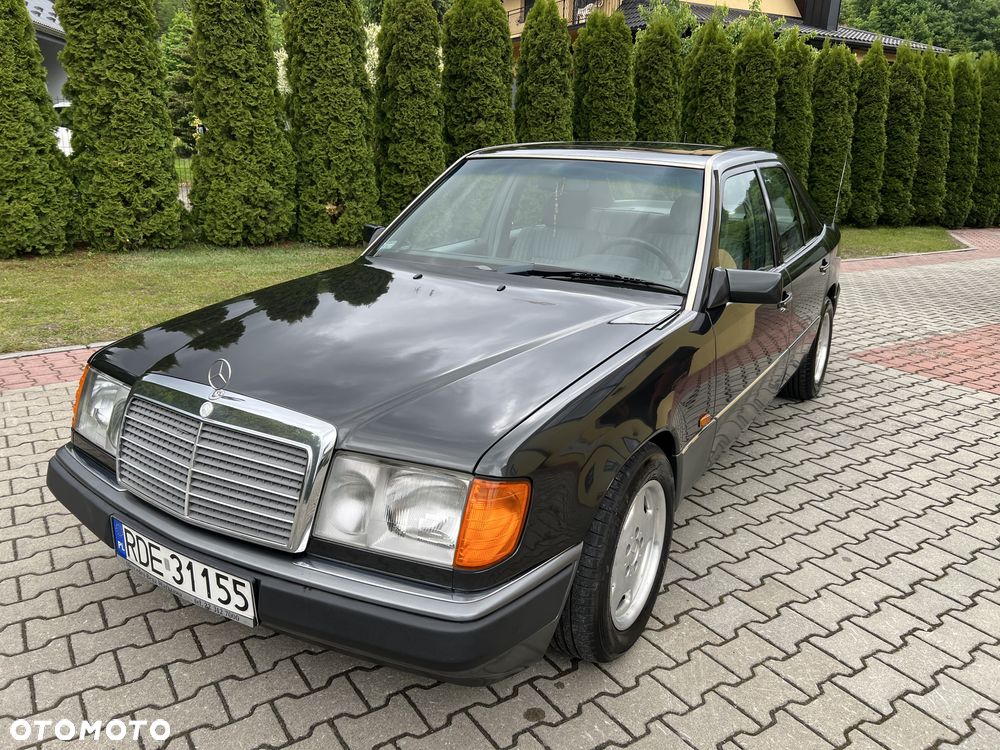 Mercedes-Benz W124 (1984-1993) - 17