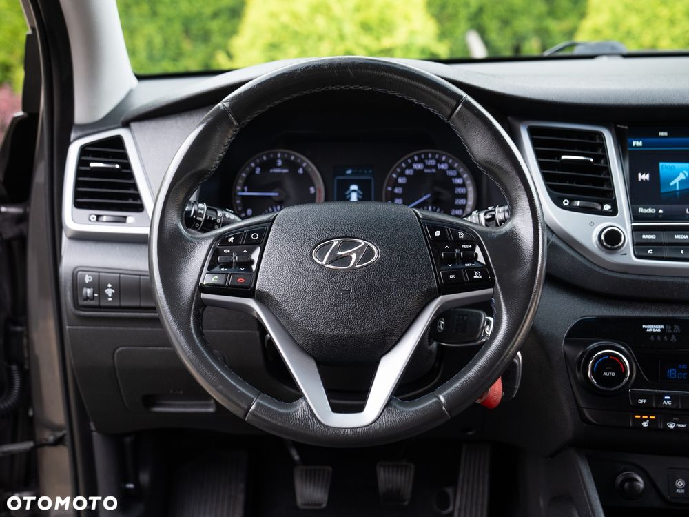 Hyundai Tucson 1.7 CRDI BlueDrive Style 2WD - 31