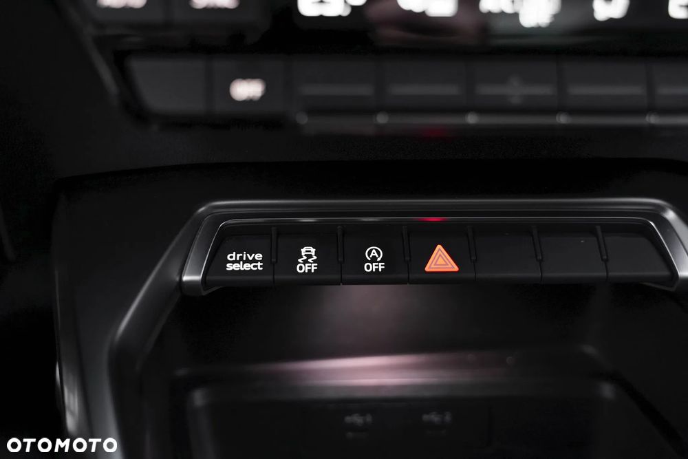 Audi A3 Limousine 40 TDI quattro S tronic S line - 12