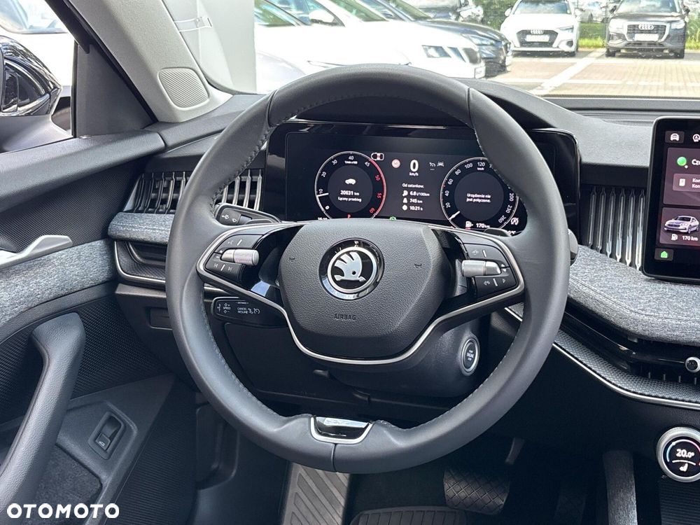 Skoda Superb 2.0 TDI SCR Selection DSG - 17