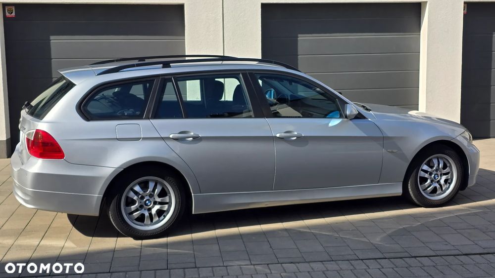 BMW Seria 3 320d - 13