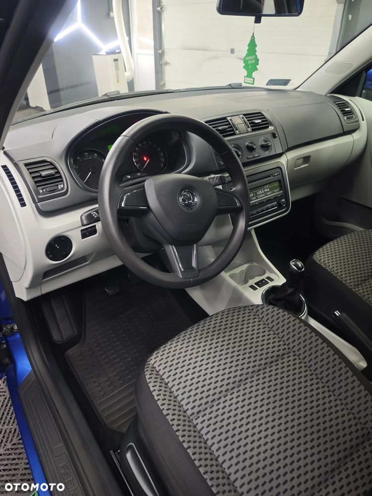 Skoda Fabia 1.4 16V Active Plus - 14