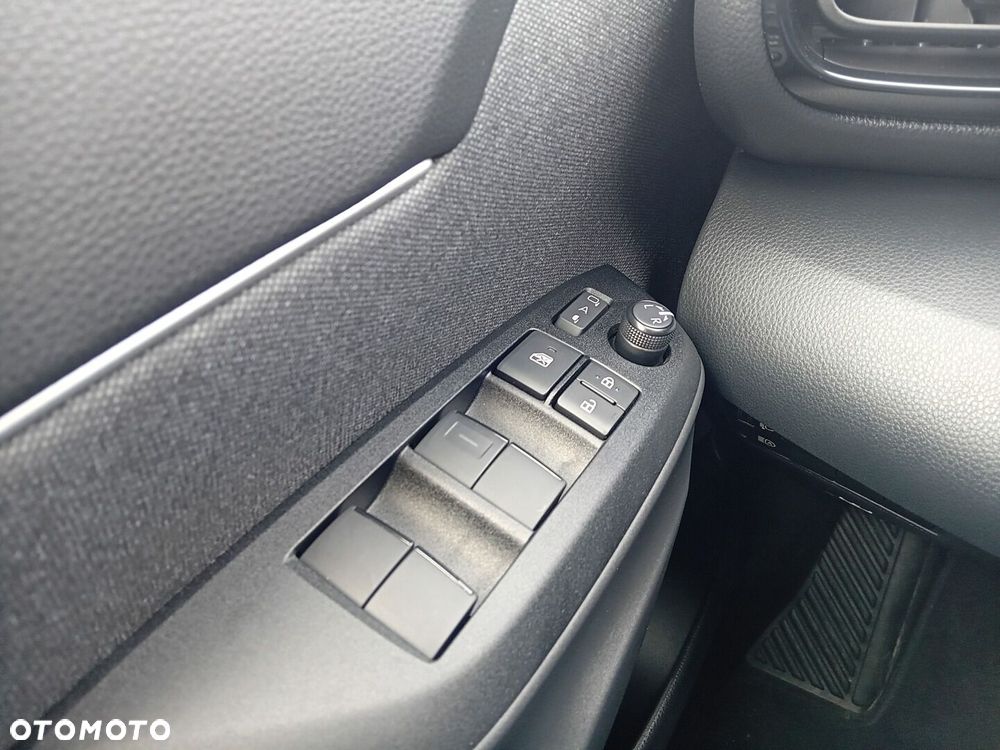 Toyota Yaris Cross - 20