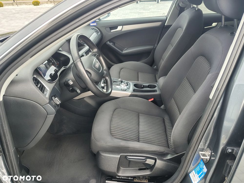 Audi A4 Avant 2.0 TDI DPF quattro S tronic Attraction - 17