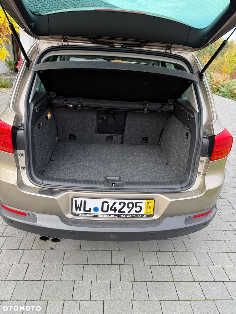 Volkswagen Tiguan - 13