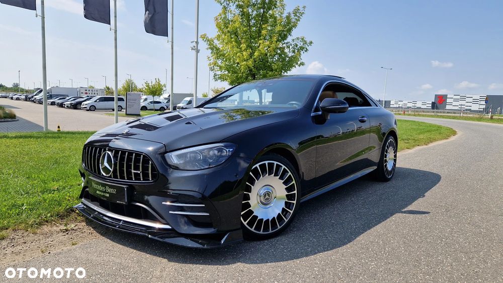 Mercedes-Benz Klasa E 220 d Coupe 4-Matic AMG - 18