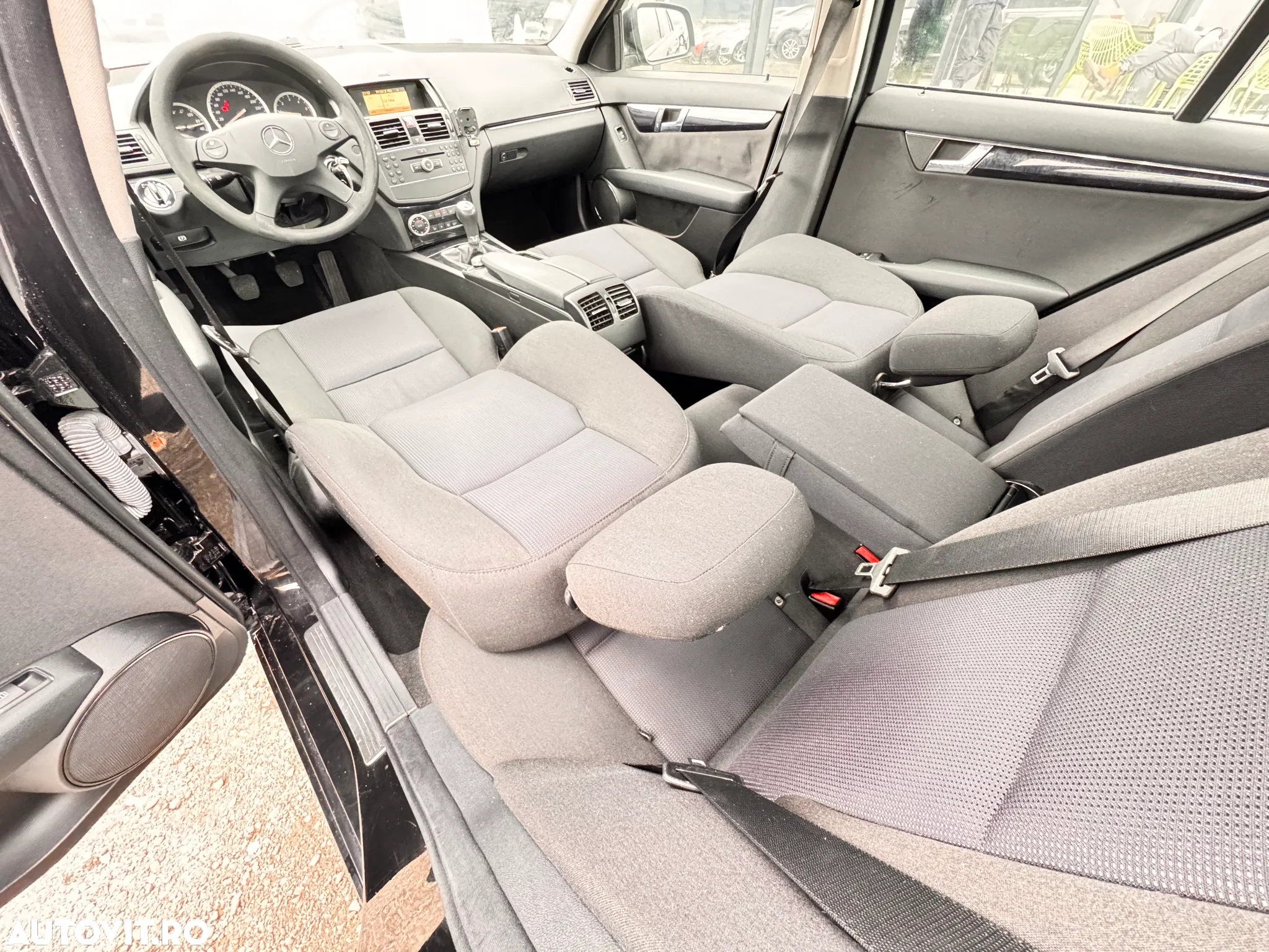 Mercedes-Benz C 200 CDI - 23