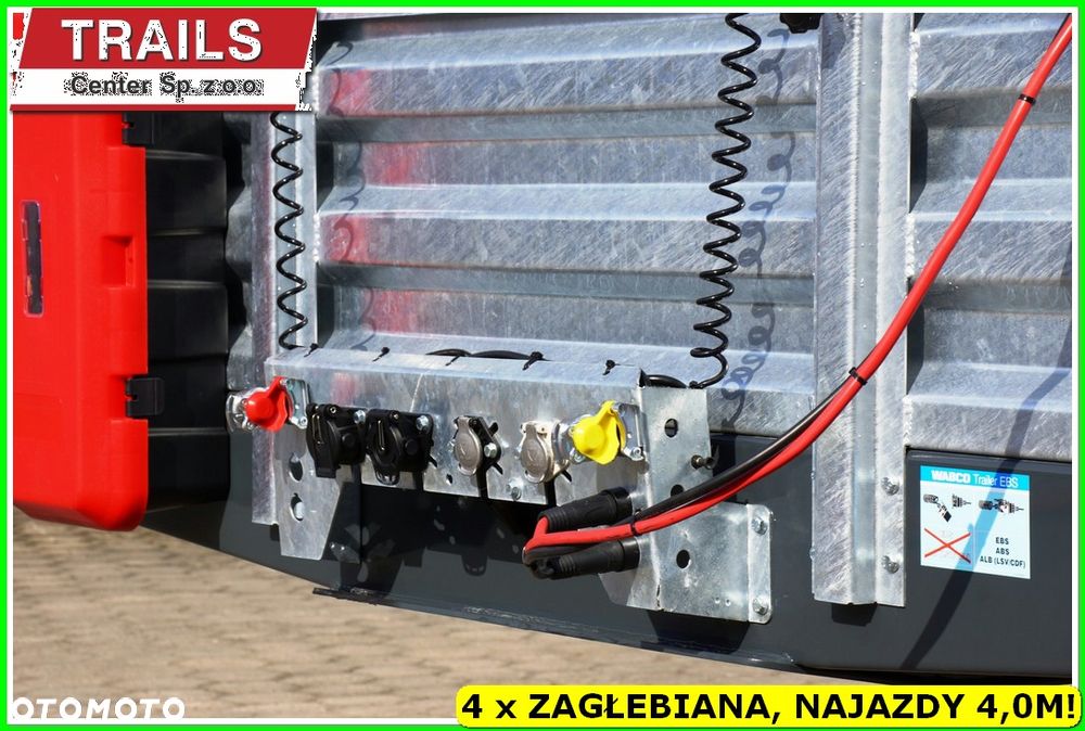 Inny Niskopodłogowa + zagłebienia na koła, oś skrętna, NAJAZDY DŁUGIE 4,0 M. !!! - 25
