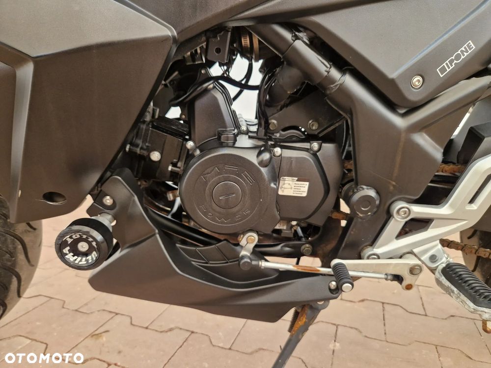 Barton Street-R - 23