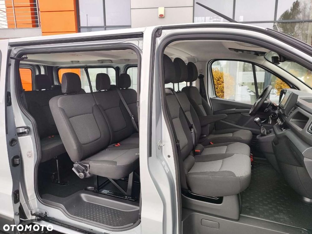 Renault Trafic - 13