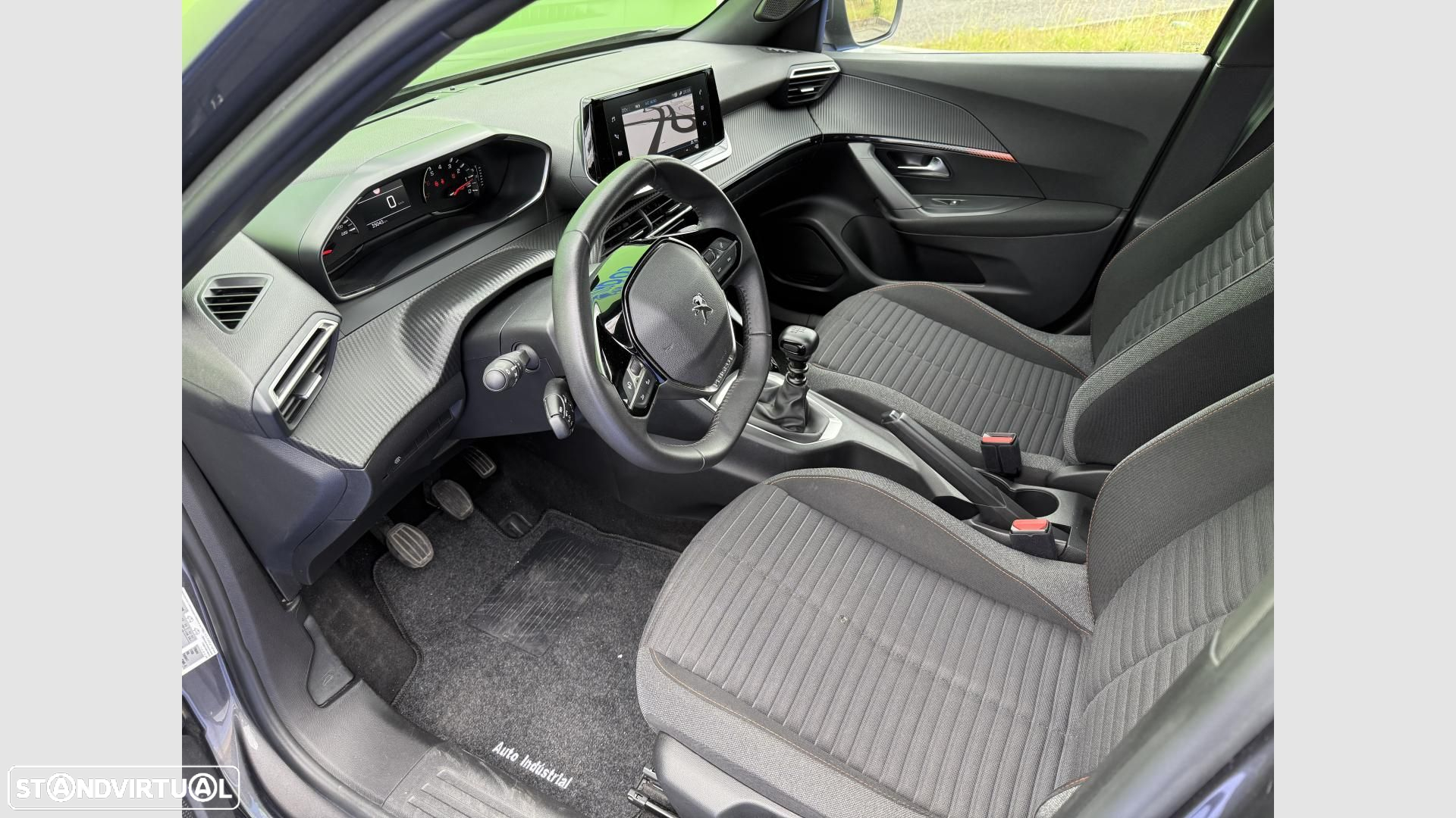 Peugeot 2008 1.2 PureTech Active - 11