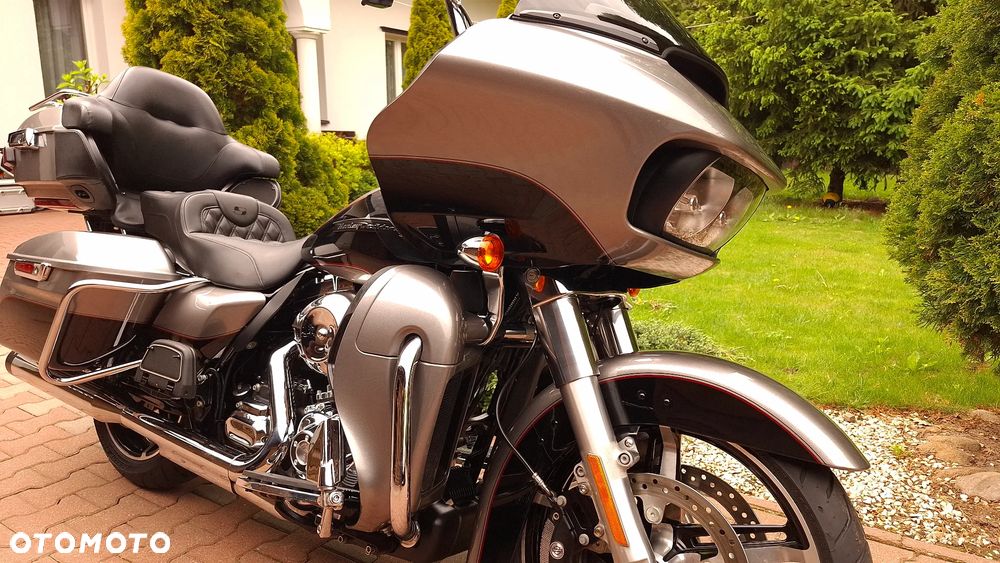 Harley-Davidson Touring Road Glide - 17
