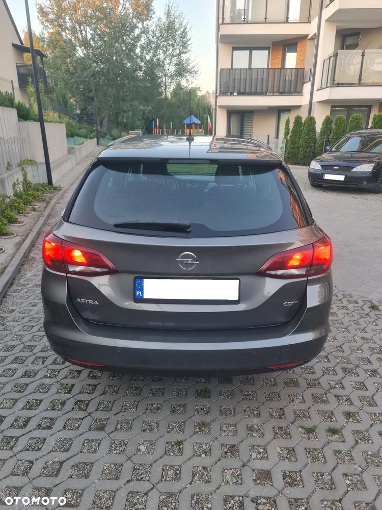 Opel Astra - 4