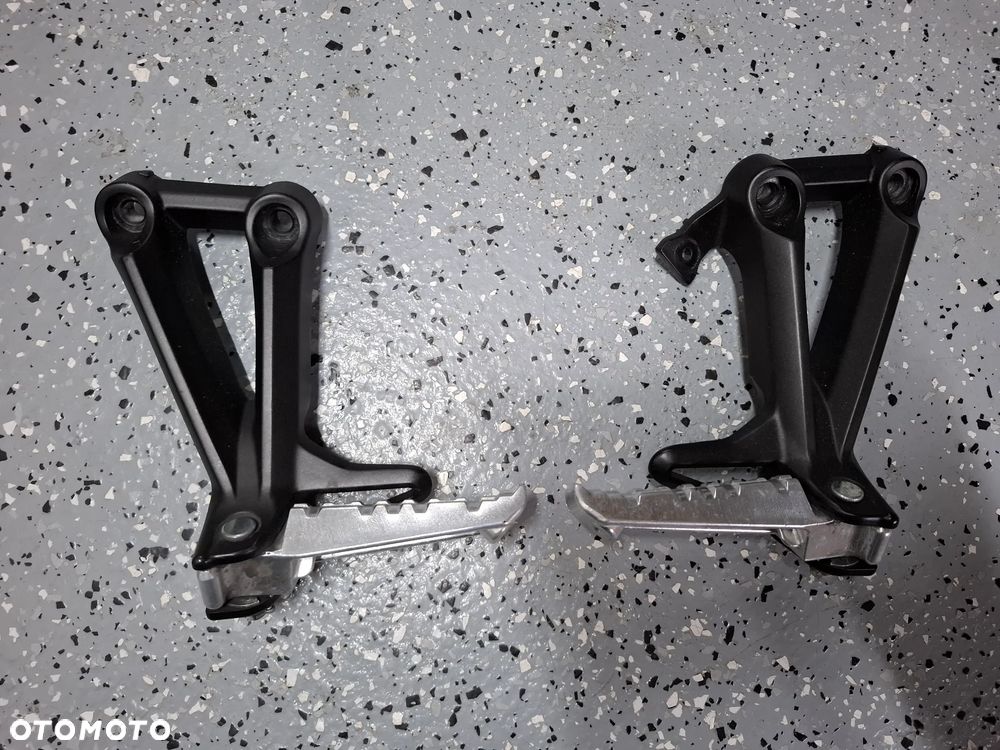 Yamaha MT09 set podnóżek dźwignia quickshifter - 2