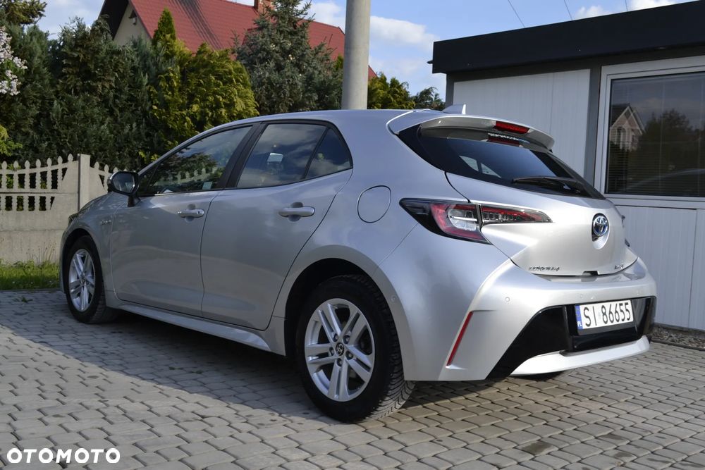 Toyota Corolla - 22