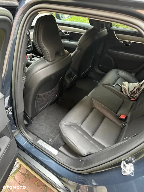 Volvo V90 Cross Country B5 D AWD Pro - 3