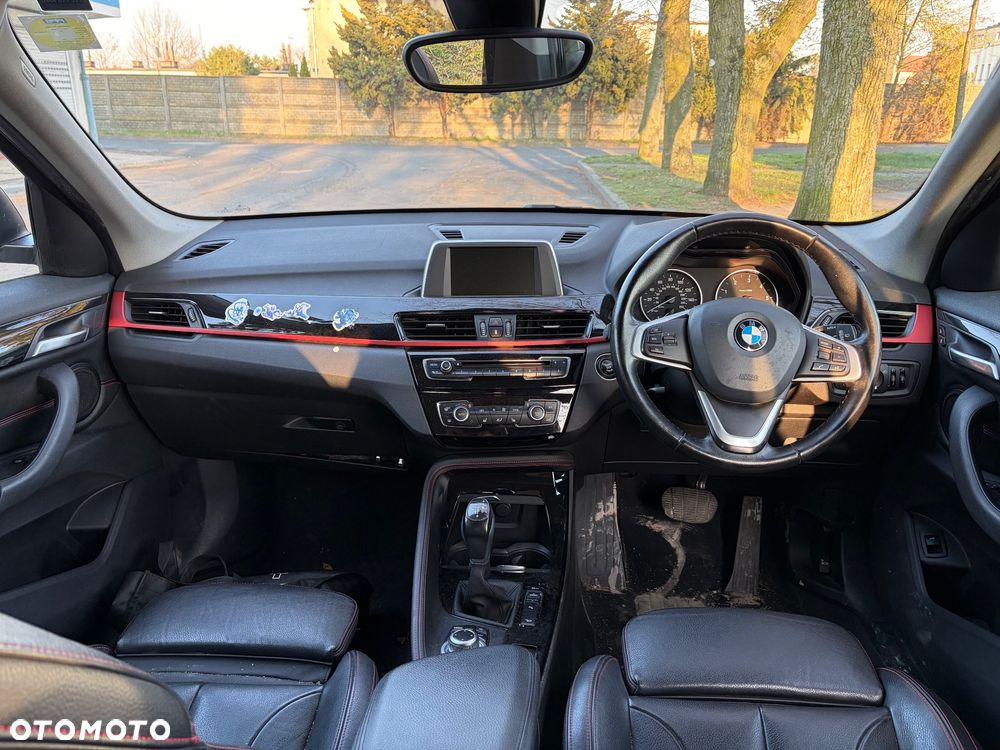 BMW X1 xDrive20d Sport Line - 10