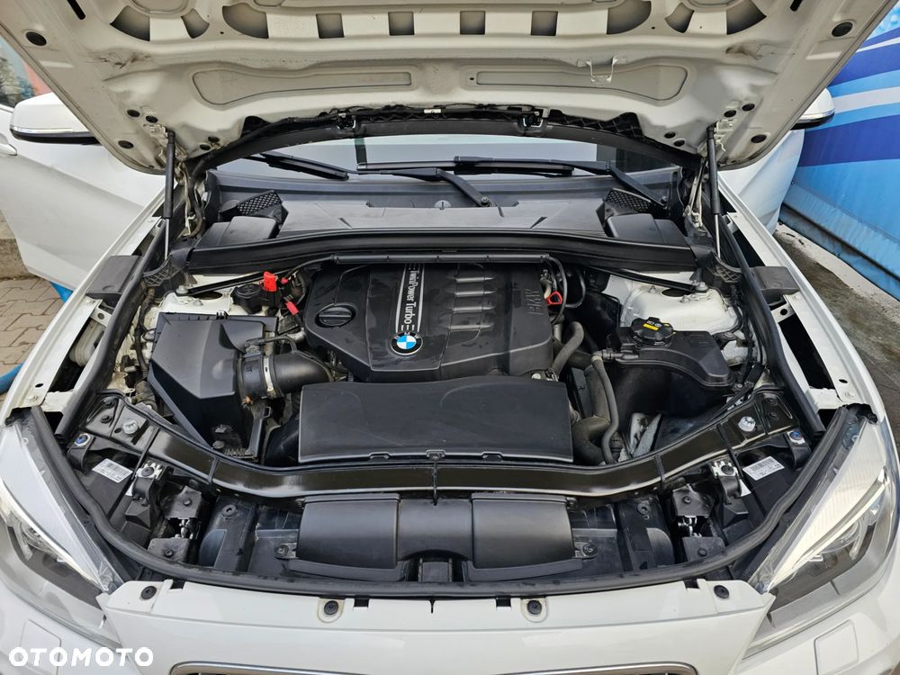 BMW X1 sDrive18d xLine - 6