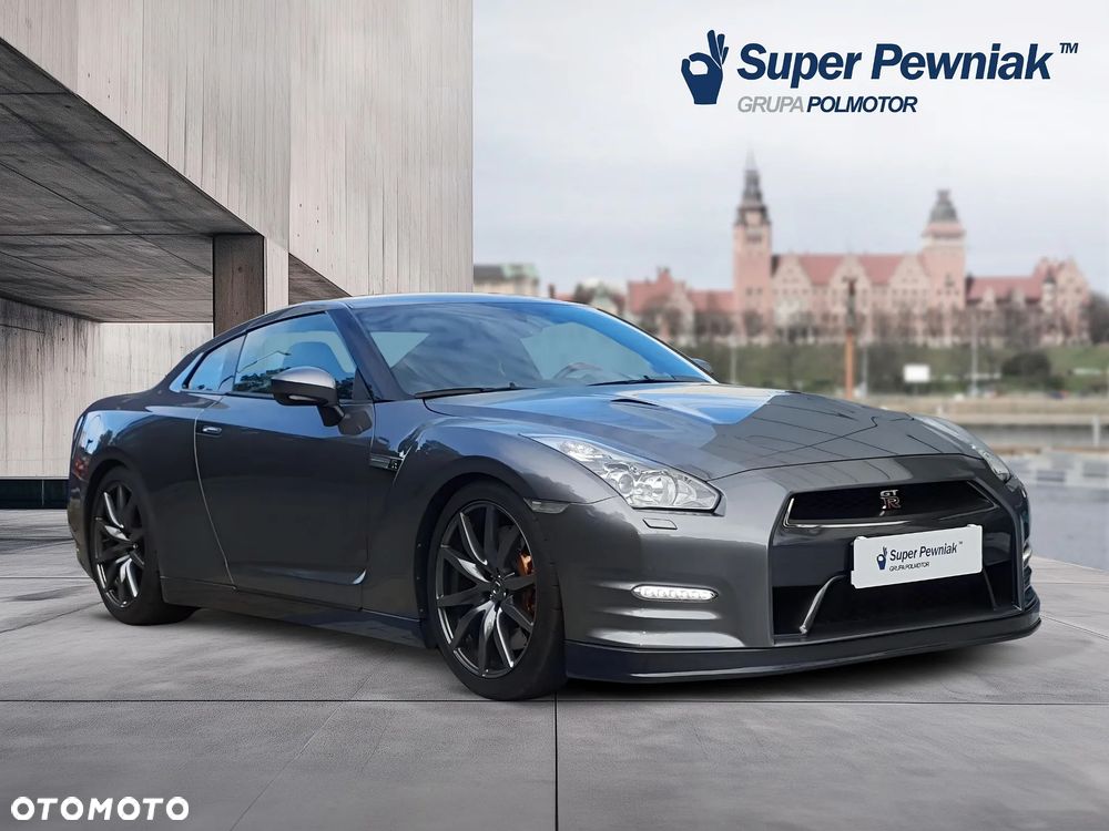 Nissan GT-R Black Edition - 7