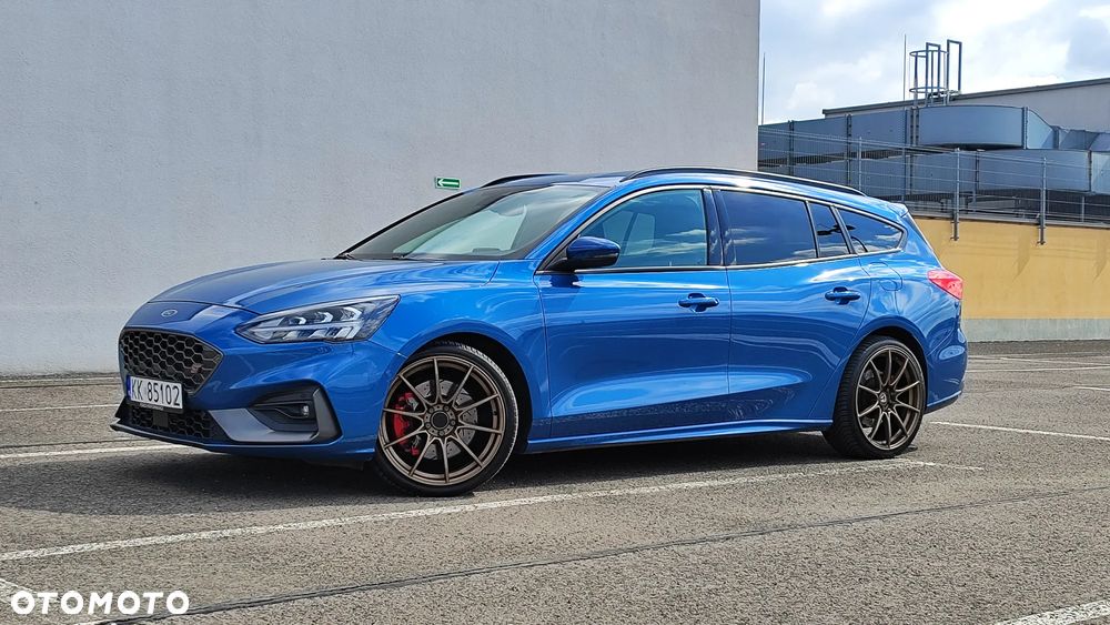 Ford Focus 2.3 EcoBoost ST - 4