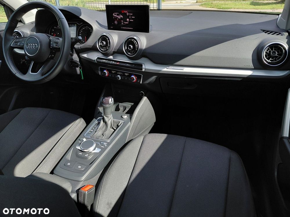 Audi Q2 35 TFSI Advanced S tronic - 13