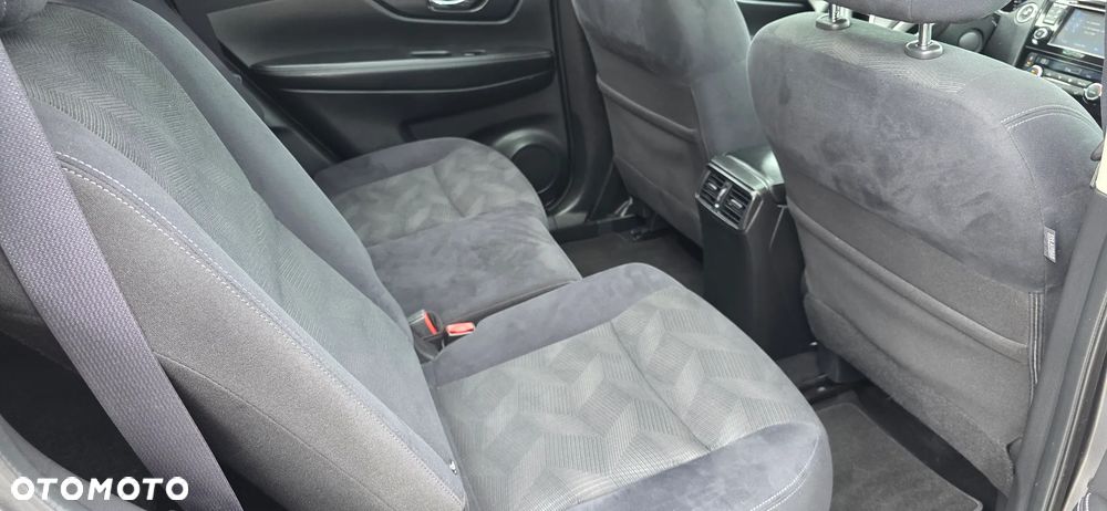 Nissan X-Trail 1.6 DCi N-Connecta 4WD - 33