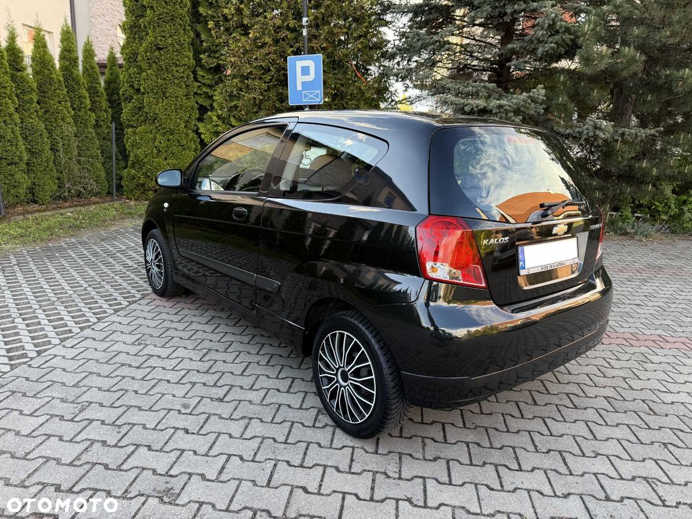 Chevrolet Kalos - 2