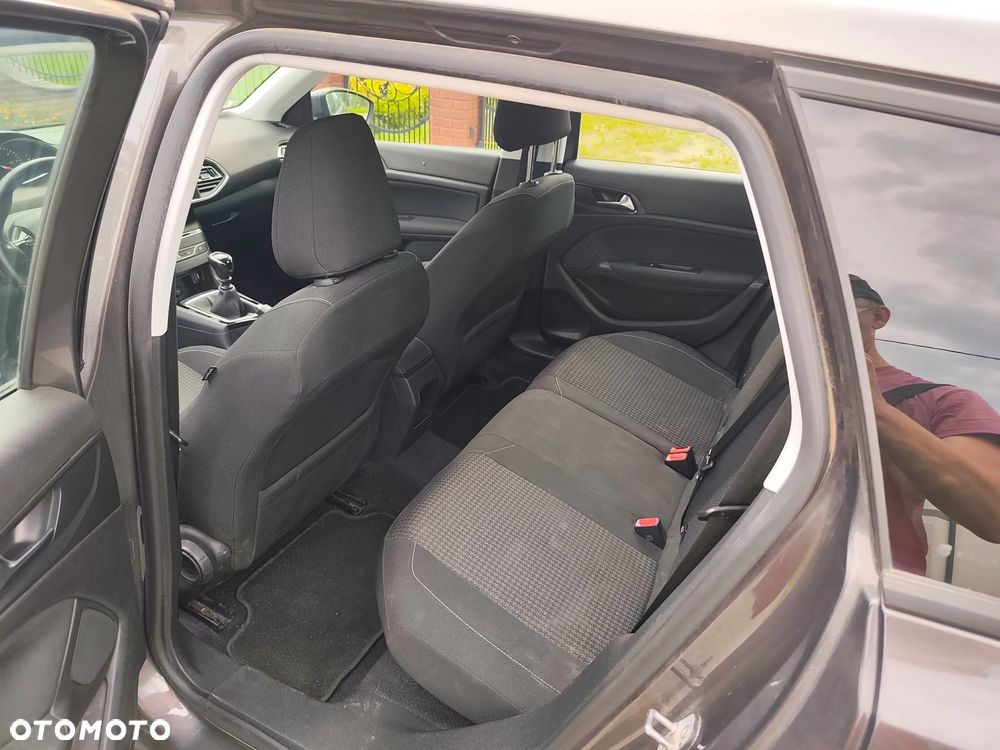 Peugeot 308 1.5 BlueHDi Active S&S - 13