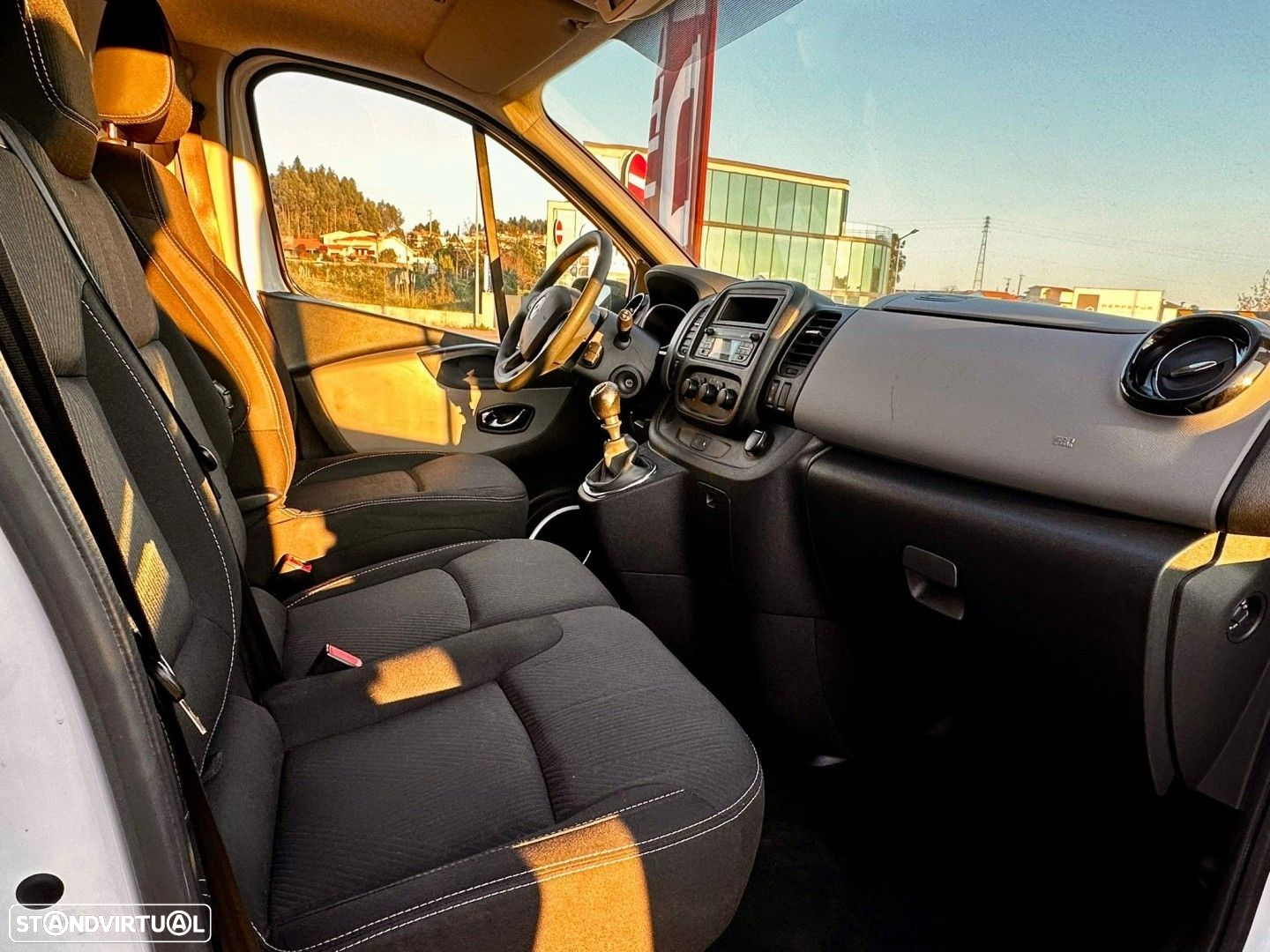 Renault Trafic 1.6 dci L1H1 - 15