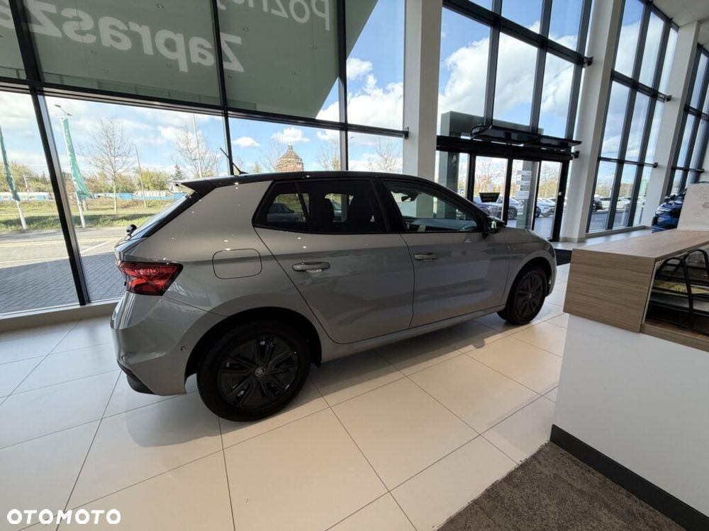 Skoda Fabia 1.0 TSI Drive - 8