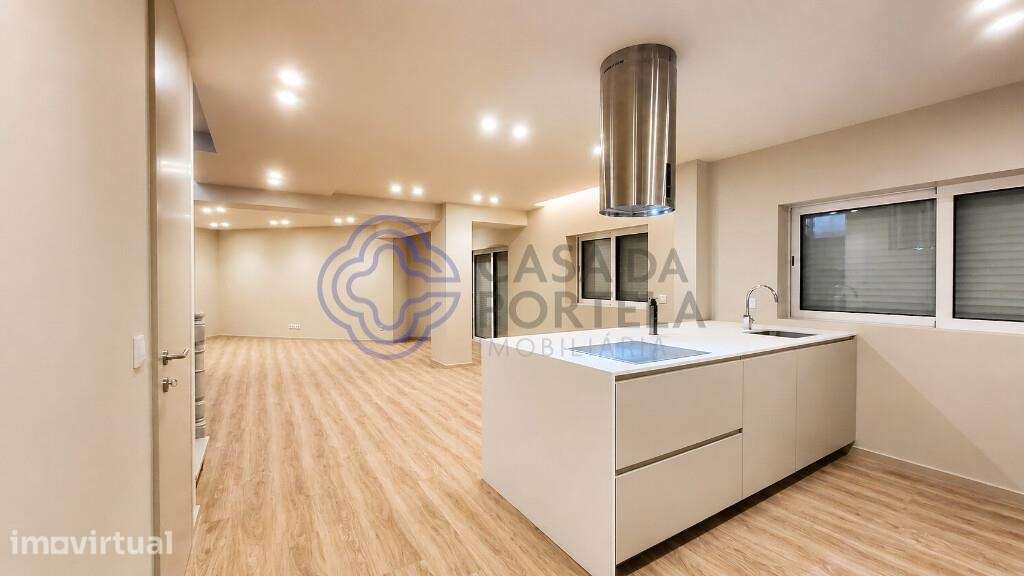 Exclusivo T3 Duplex Com Terraço Privativo e Garagem, Junto á Praia| Pó - Grande imagem: 2/32