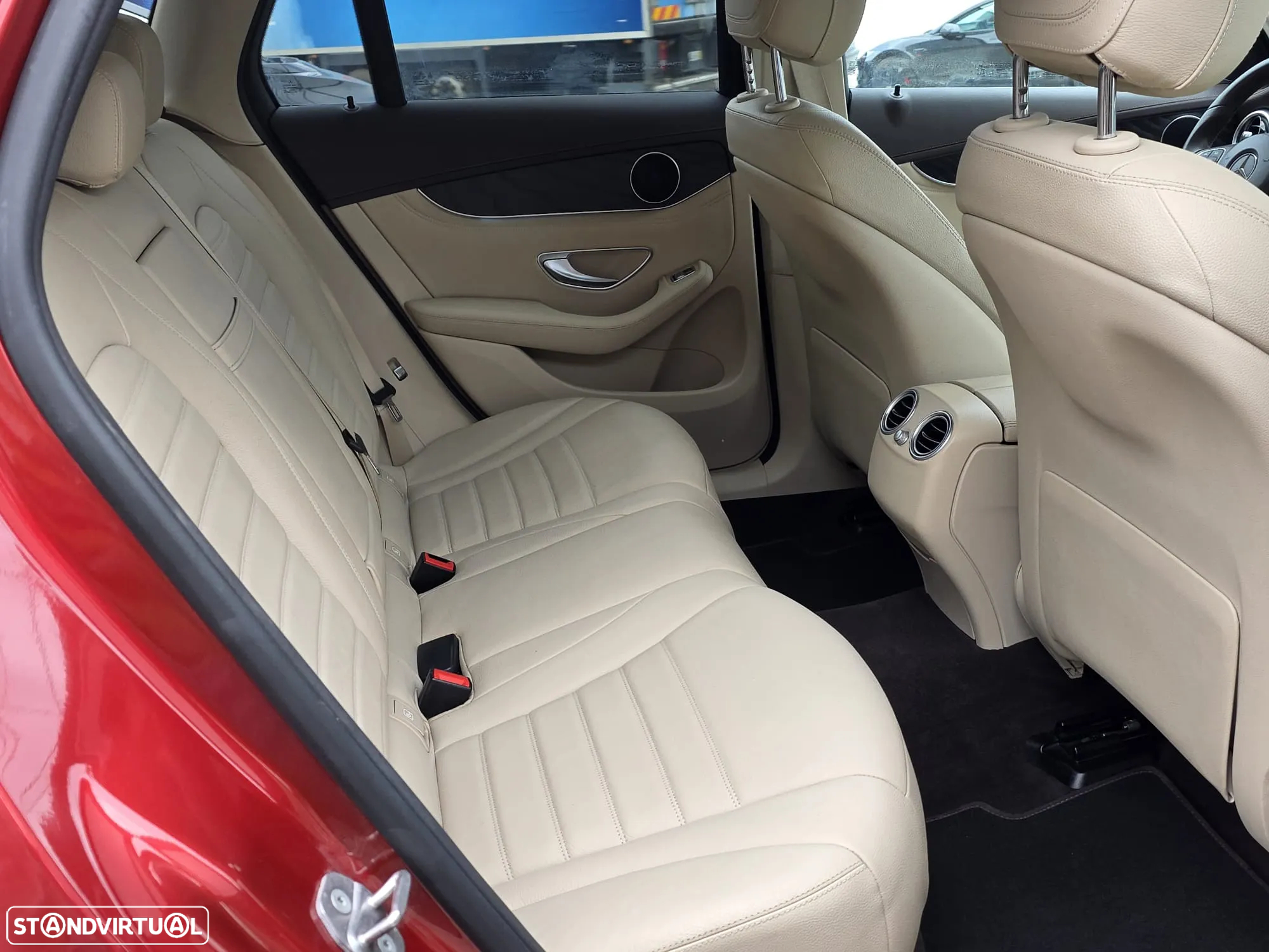 Mercedes-Benz GLC 250 d AMG Line 4-Matic - 18
