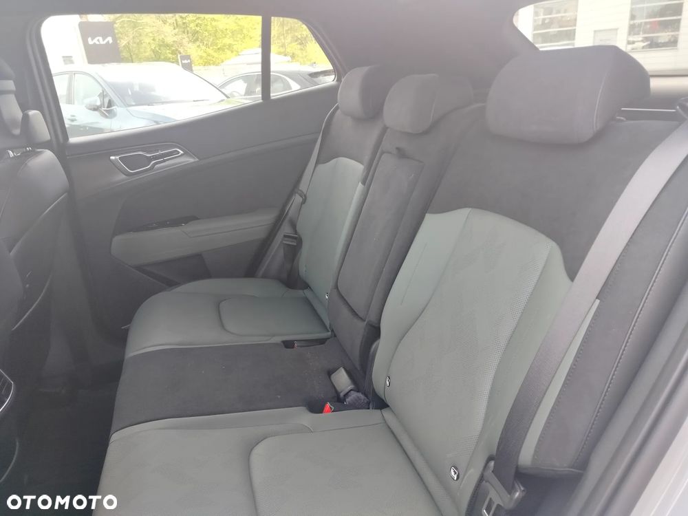 Kia Sportage 1.6 T-GDI HEV Anniversary 2WD - 16