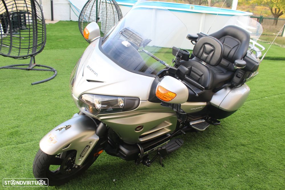 Honda Goldwing GL 1800 - 2