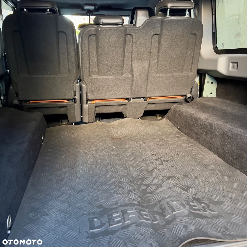 Land Rover Defender 2.2 TD4 SE - 10
