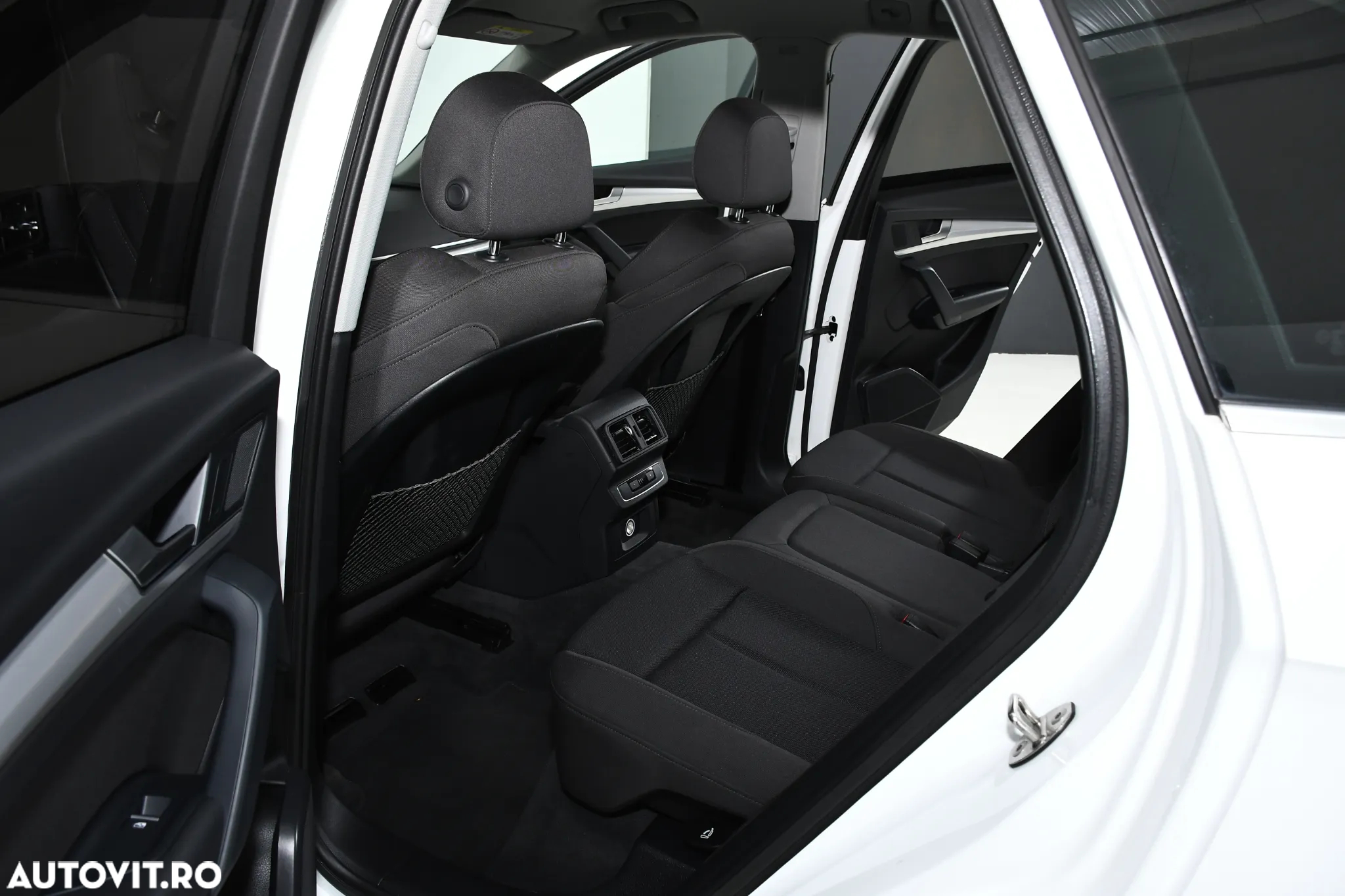 Audi Q5 50 TFSI e quattro S tronic - 4