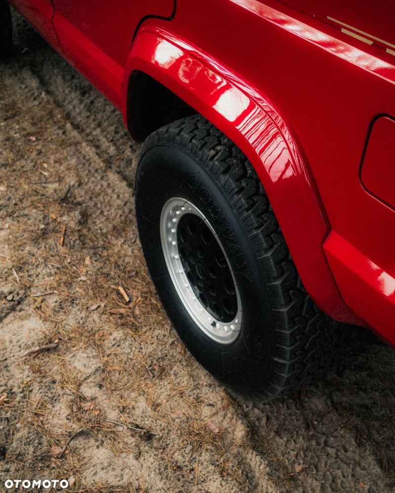 Jeep Cherokee 4.0 Limited - 9