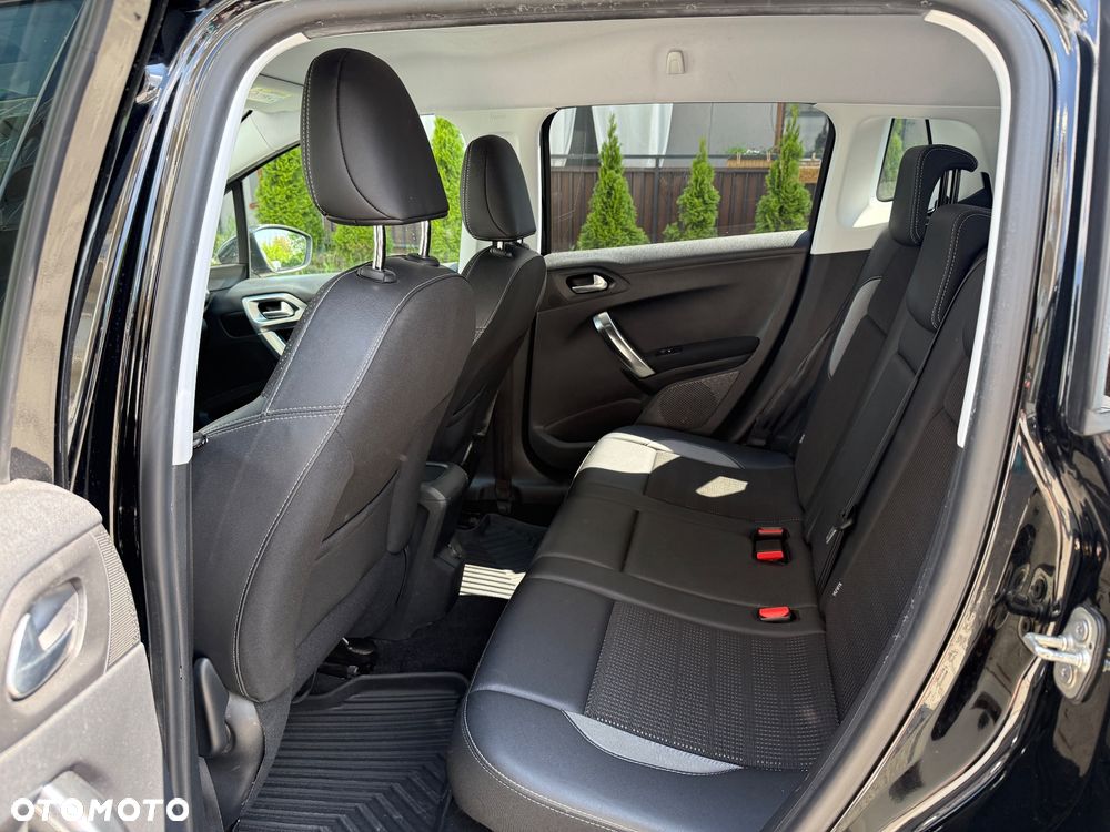 Peugeot 2008 1.2 Pure Tech Style S&S EAT6 - 8