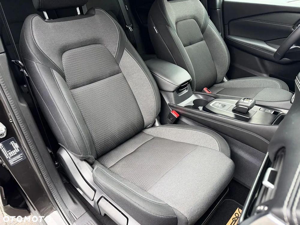 Nissan Qashqai 1.3 DIG-T MHEV Xtronic N-Design - 38